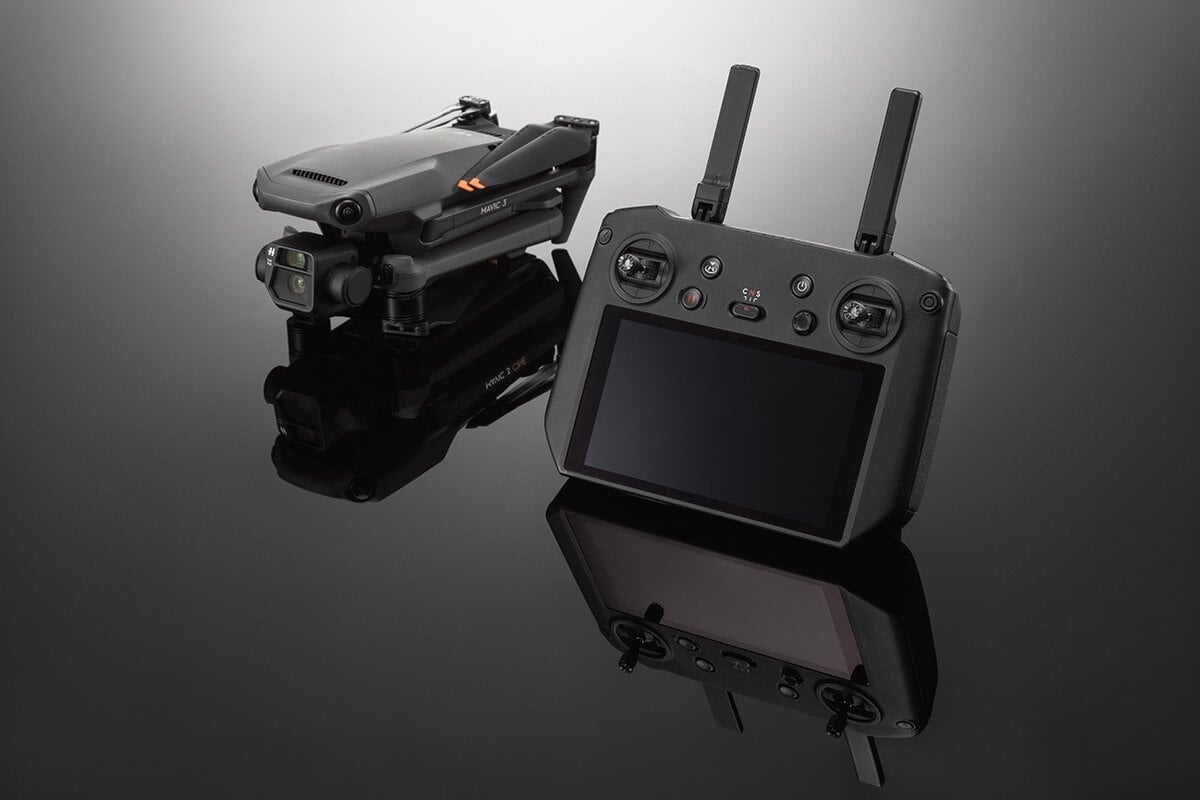 DJI Mavic 3